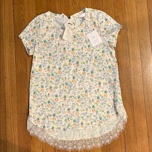 Lauren Conrad floral blouse with bow size xs NWT